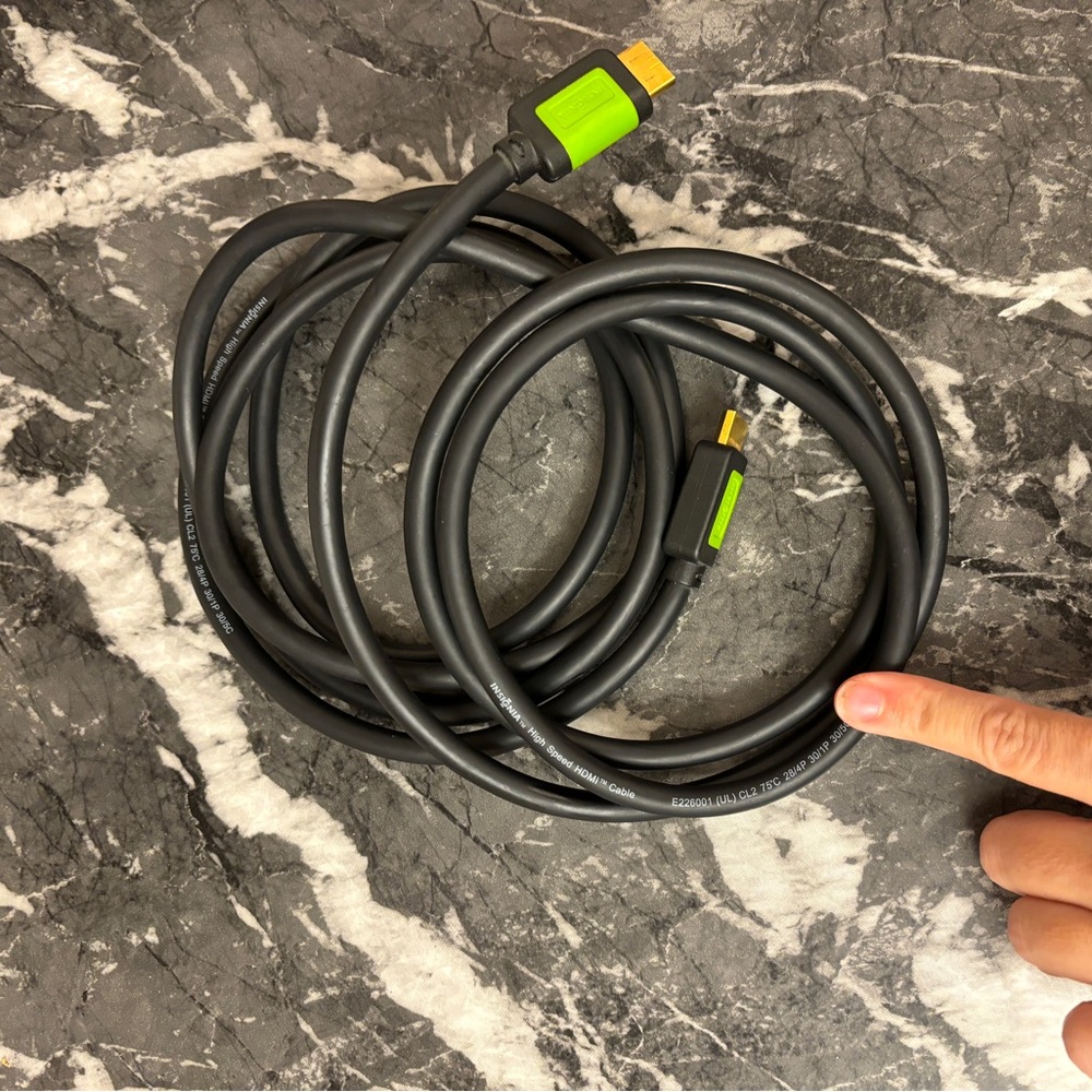7 ft HDMI cable
